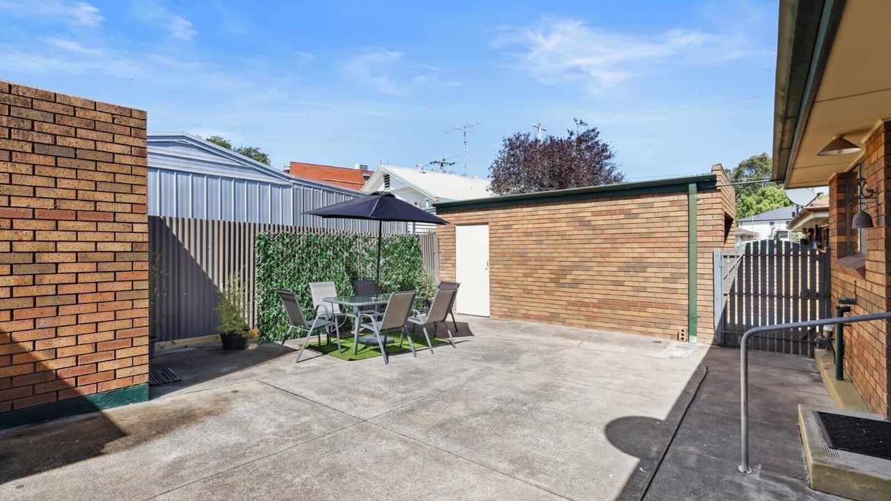Photo of Outdoor in Golden Point