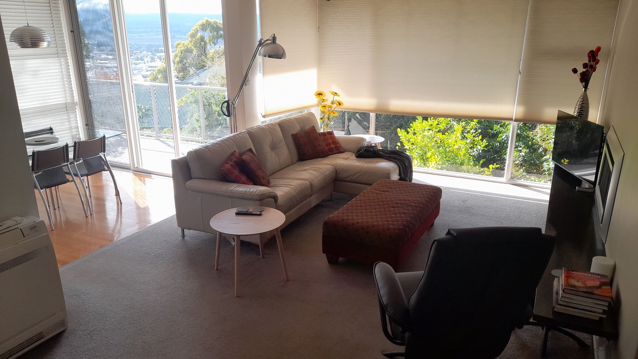 Photo of Livingroom in Trevallyn