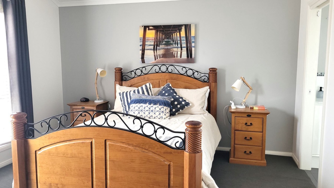Photo of Bedroom in Moonta Bay