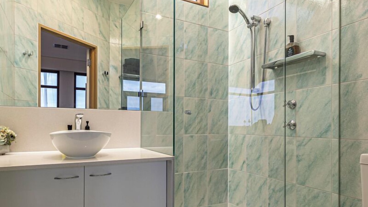Photo of Bathroom in Tennyson