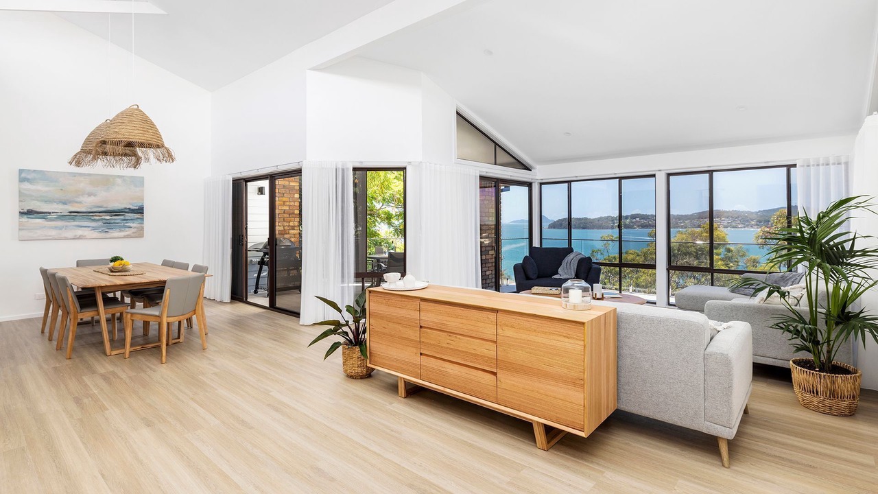 Photo of Livingroom in Salamander Bay
