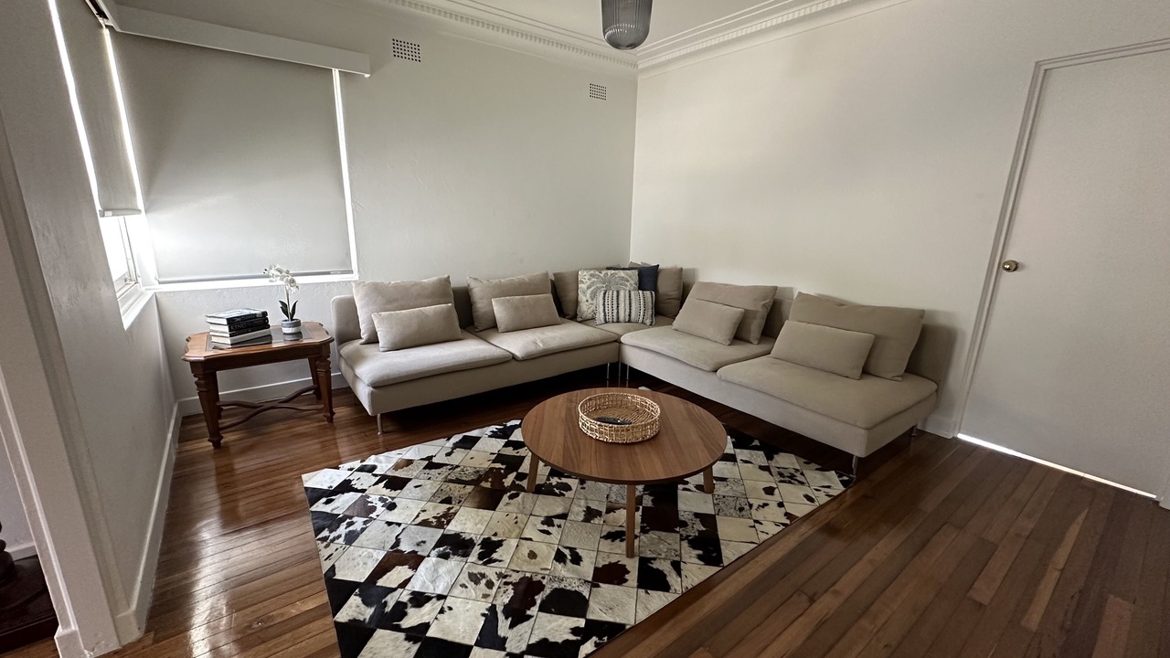 Photo of Livingroom in Earlwood