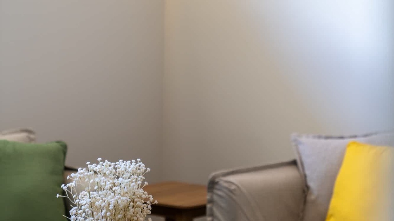 Photo of Livingroom in Orange