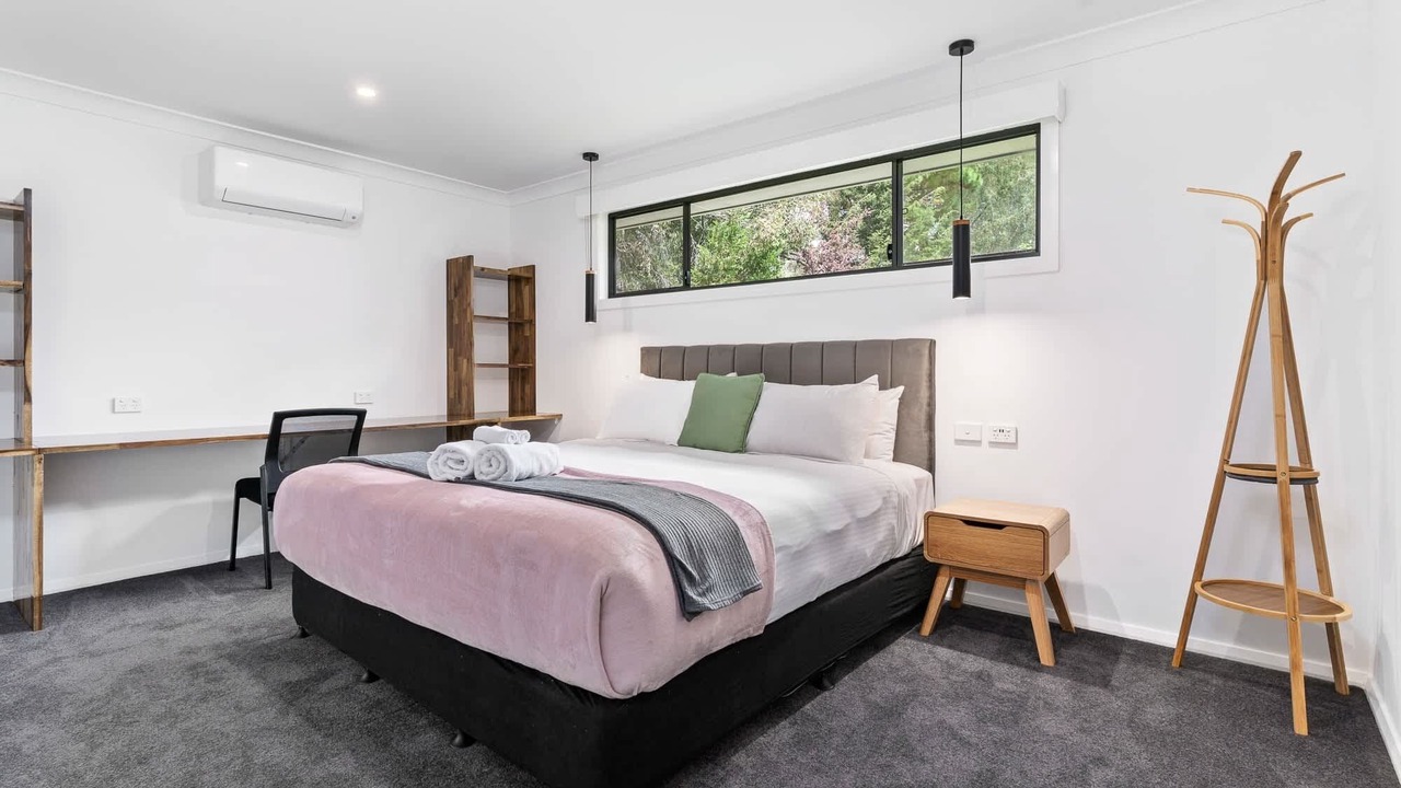 Photo of Bedroom in Orange