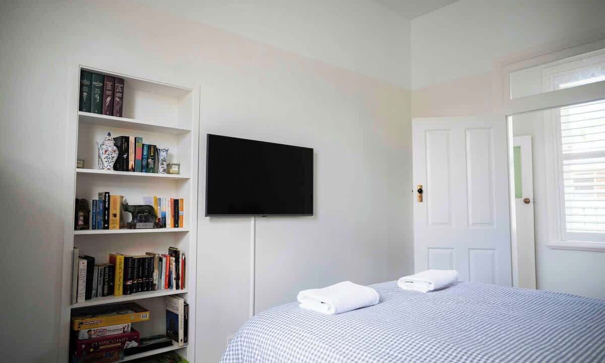 Photo of Bedroom in Bletchington