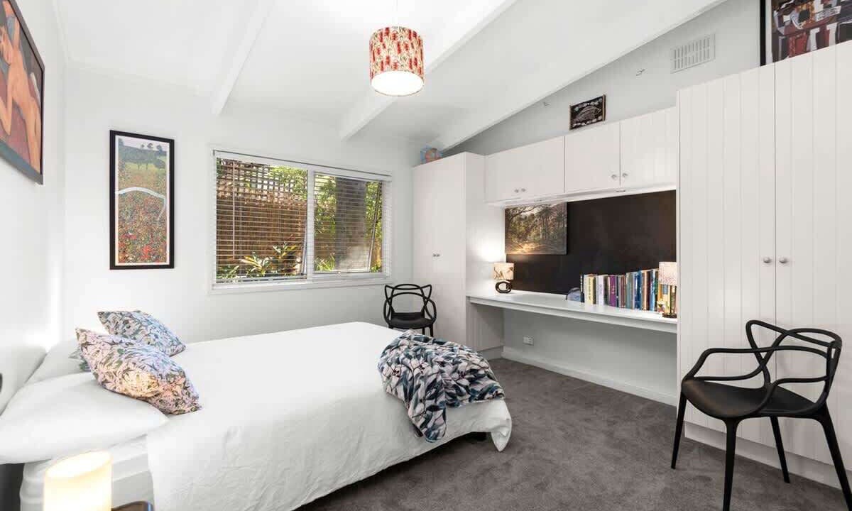 Photo of Bedroom in Mossy Point