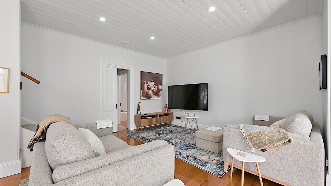 Photo of Livingroom in Launceston CBD