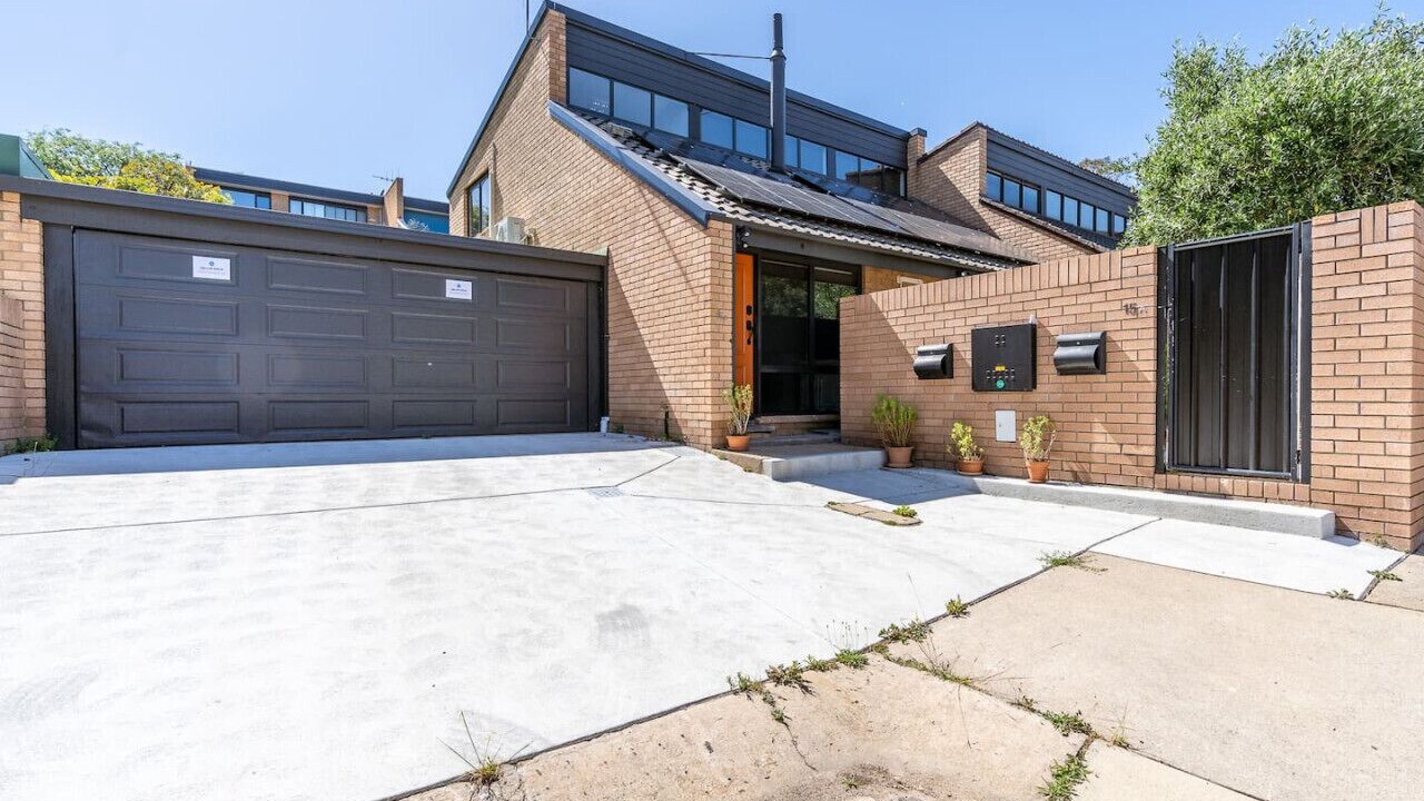 Photo of Outdoor in Garran