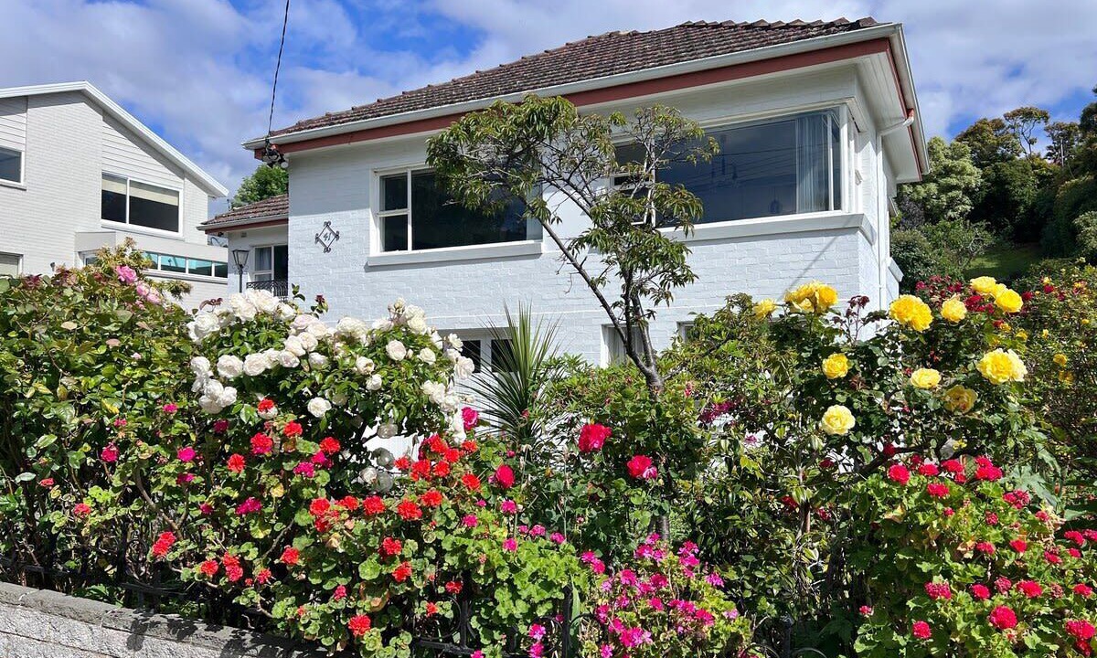Photo of Outdoor in Sandy Bay