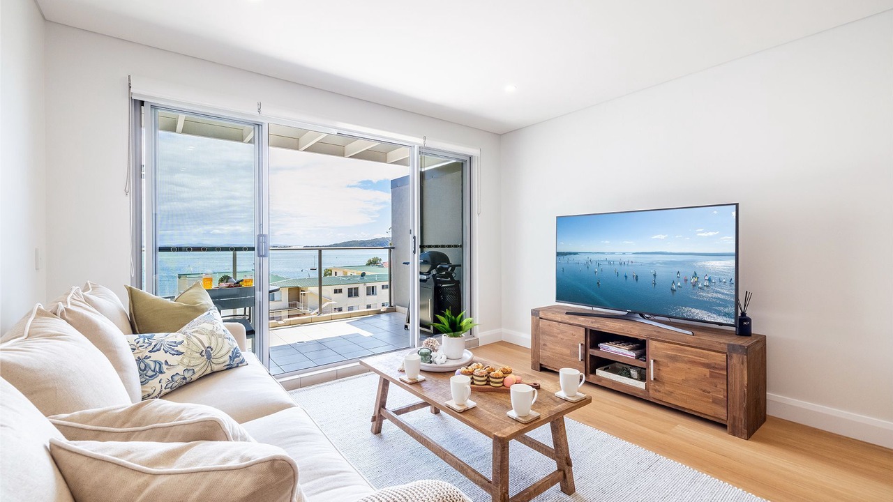 Photo of Livingroom in Shoal Bay