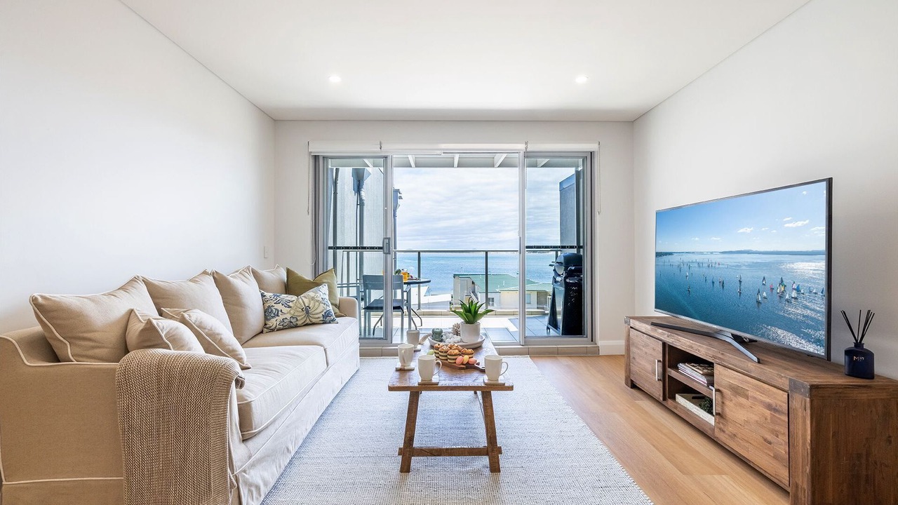 Photo of Livingroom in Shoal Bay