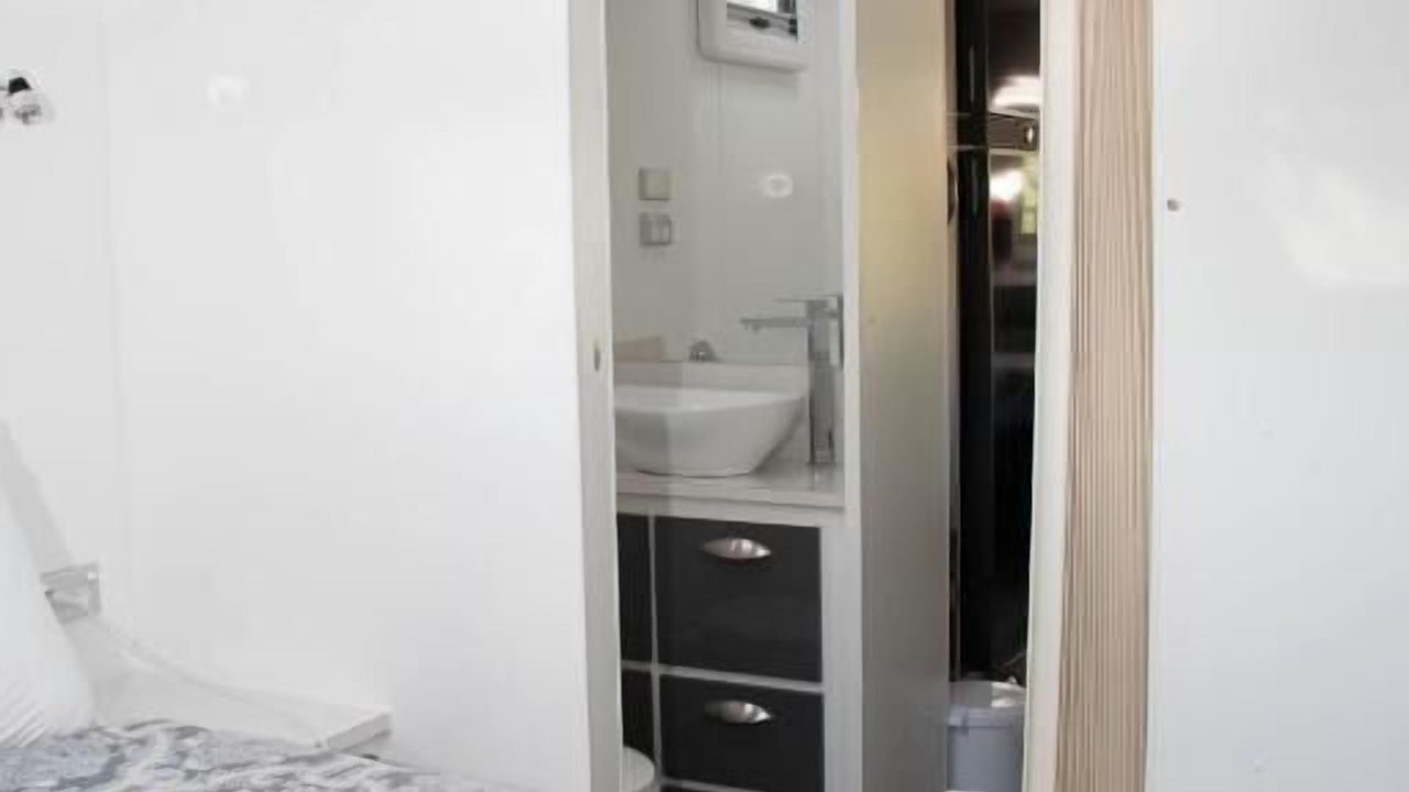 Photo of Bedroom in Longford