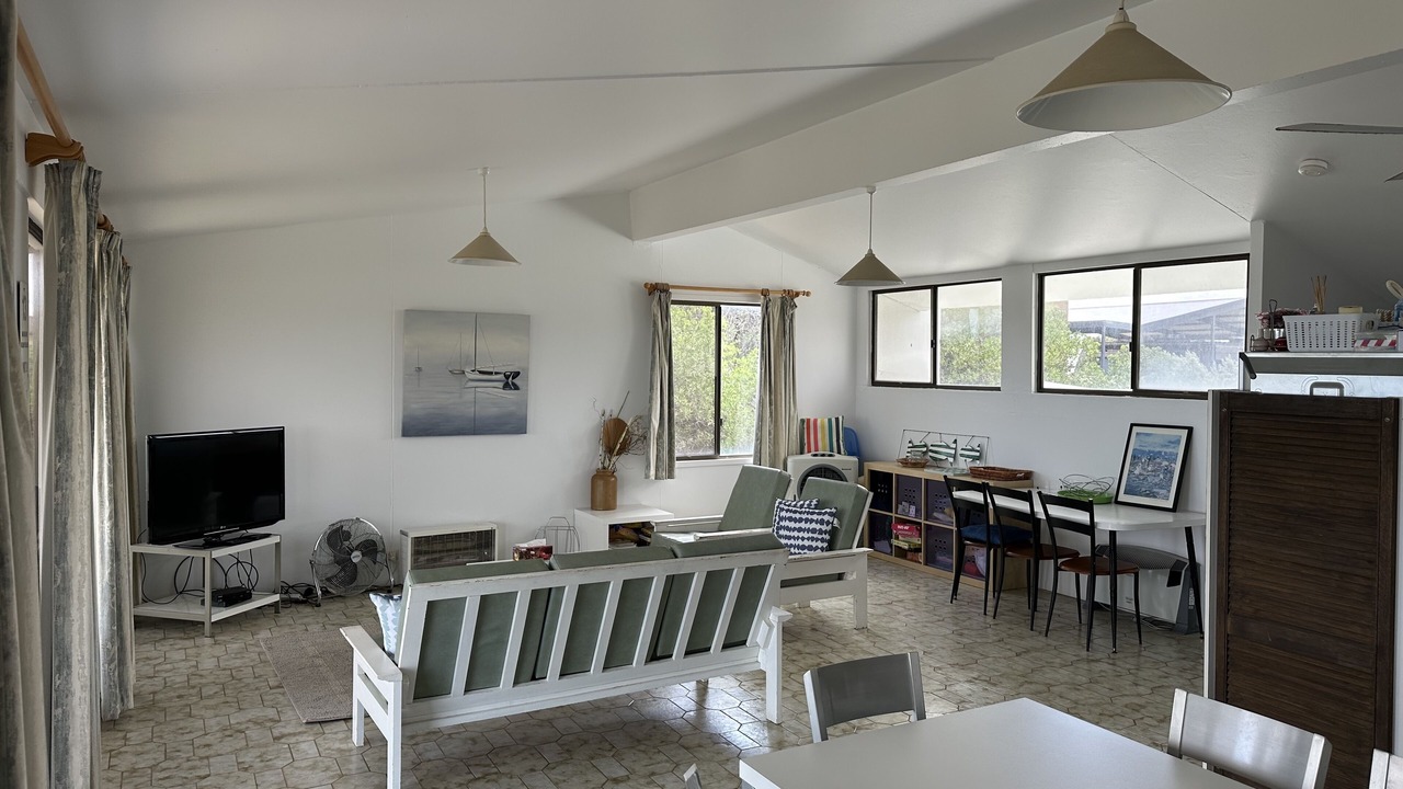 Photo of Livingroom in Moonta Bay