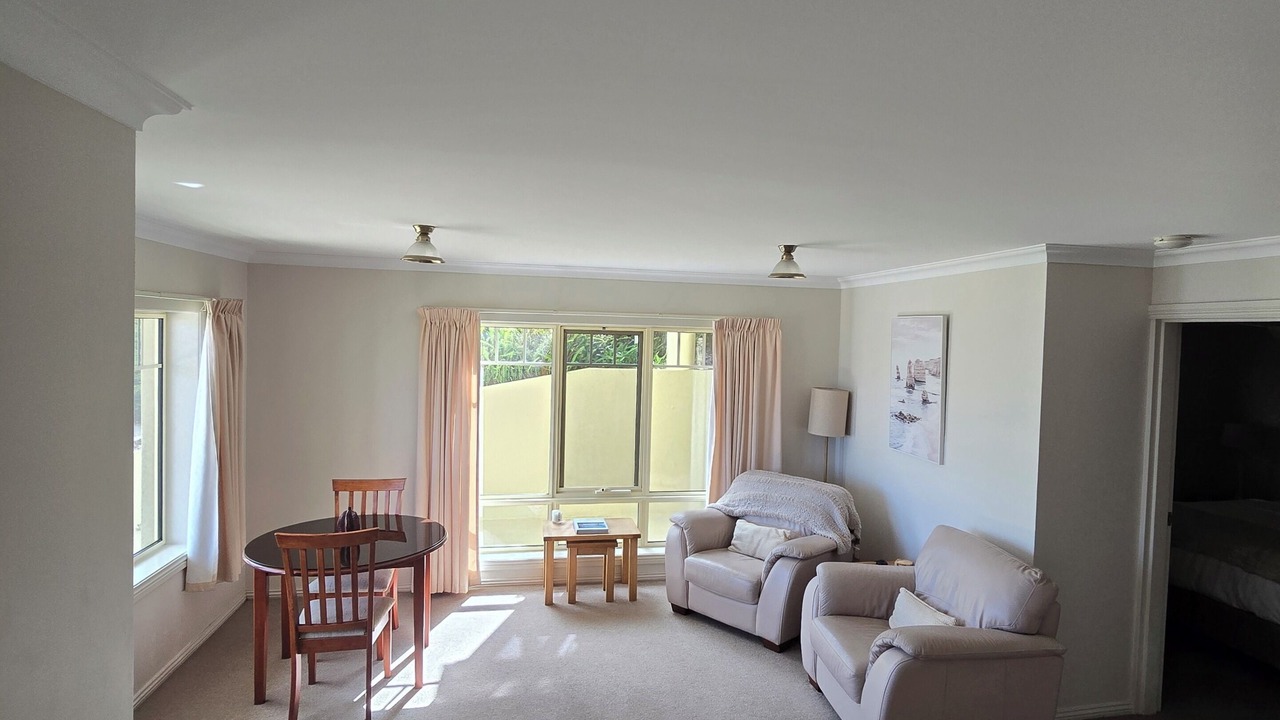 Photo of Livingroom in Stanley