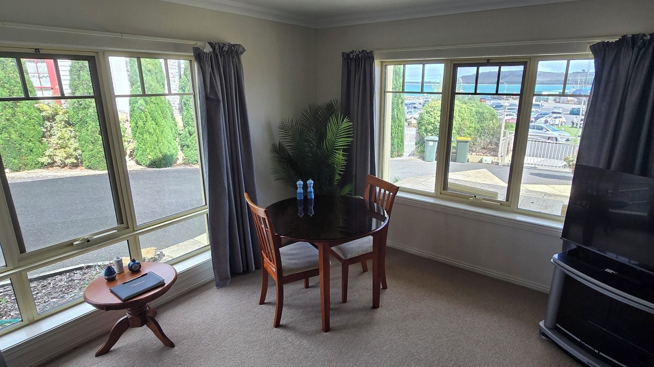 Photo of Livingroom in Stanley
