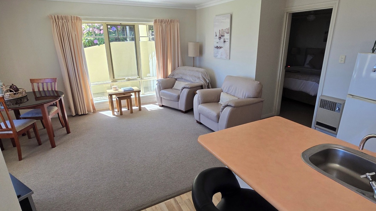 Photo of Livingroom in Stanley
