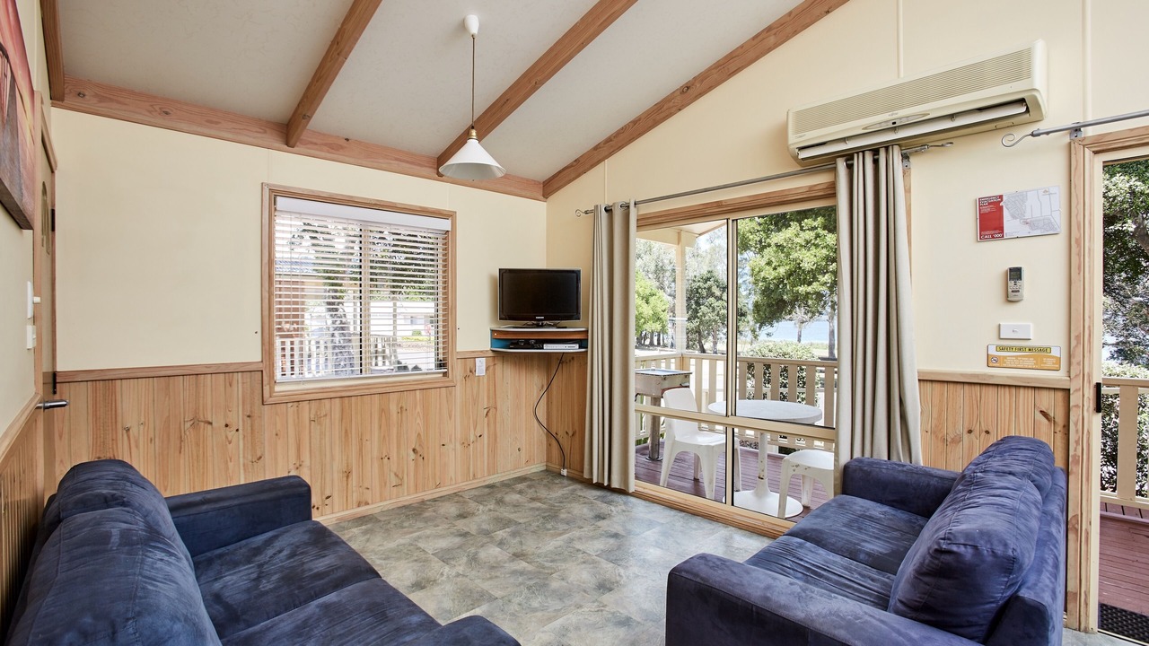 Photo of Livingroom in Canton Beach