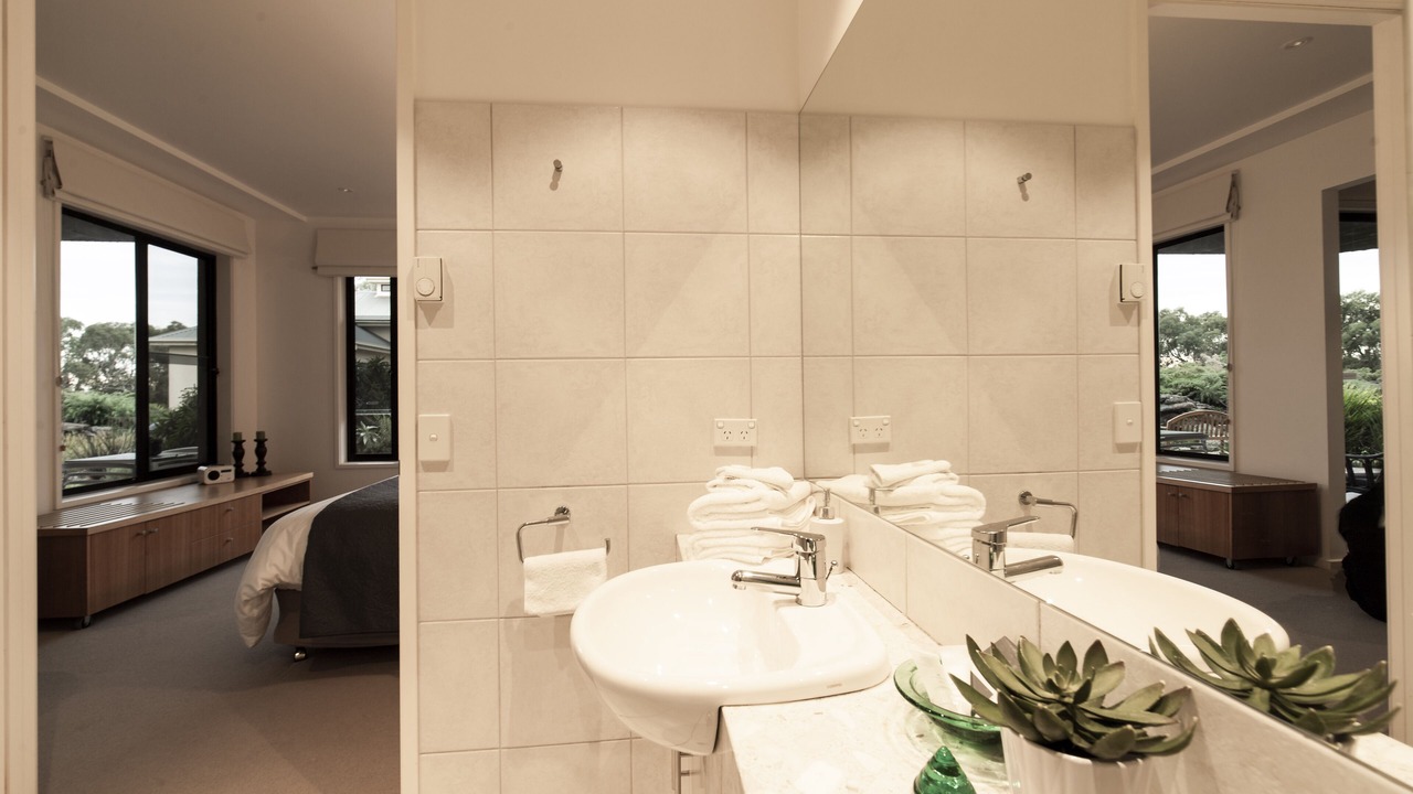 Photo of Bathroom in Cowes