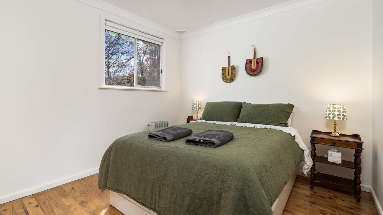 Photo of Bedroom in Orange