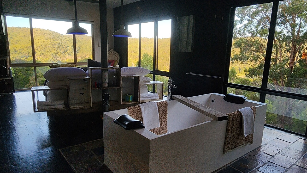 Photo of Bathroom in Gellibrand Lower