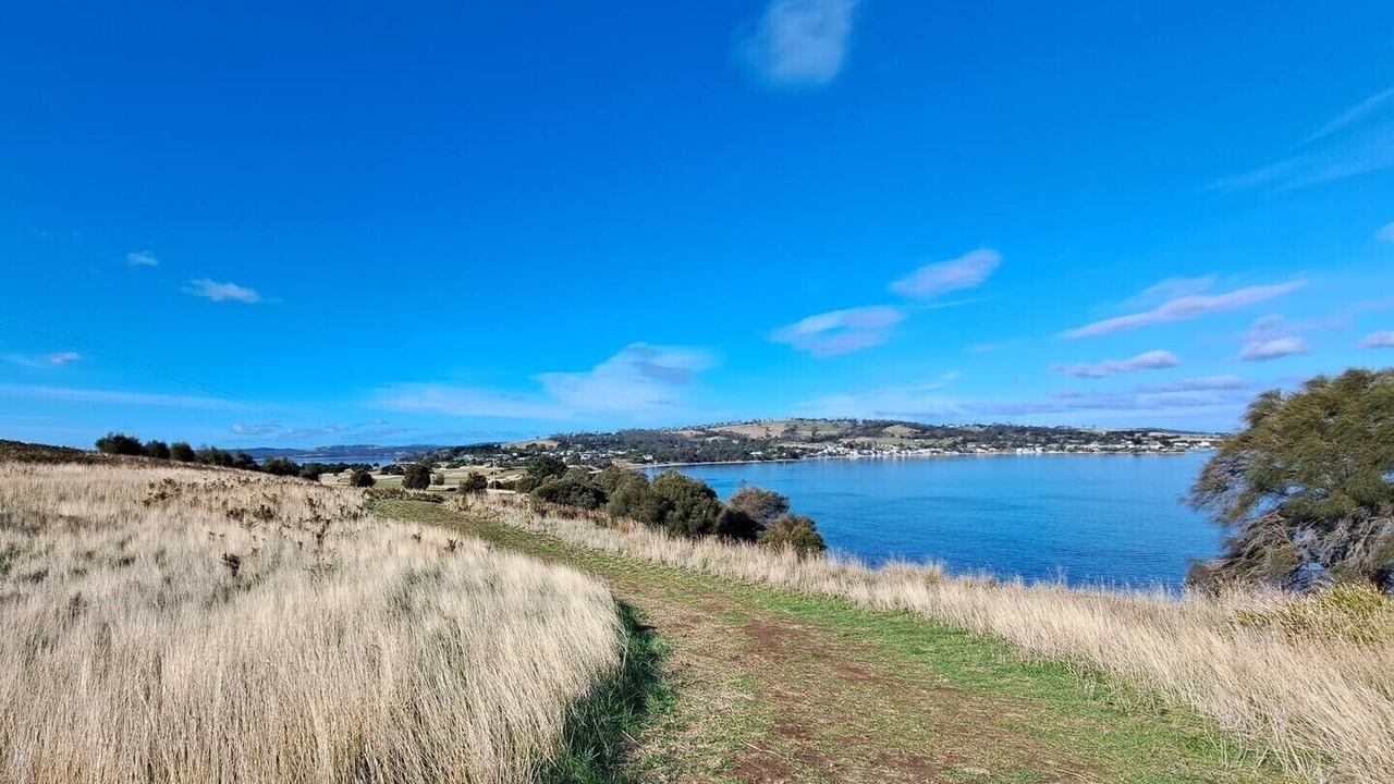 Photo of Others in Opossum Bay