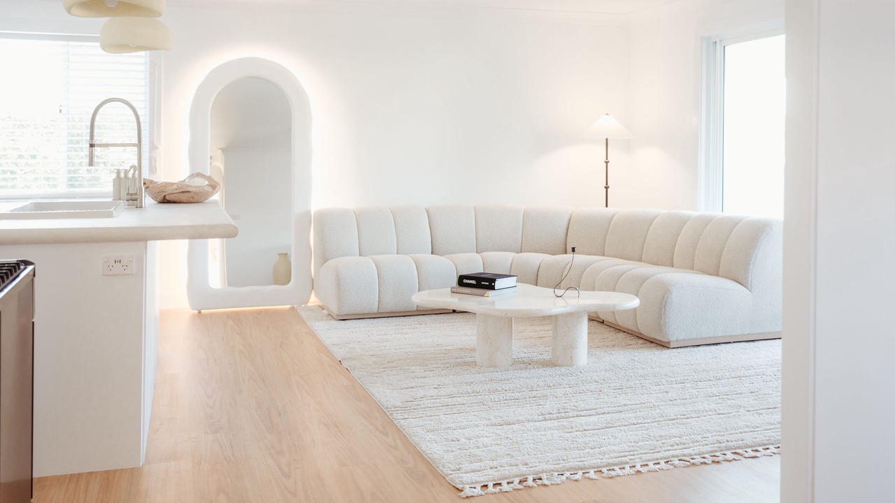 Photo of Livingroom in Salamander Bay