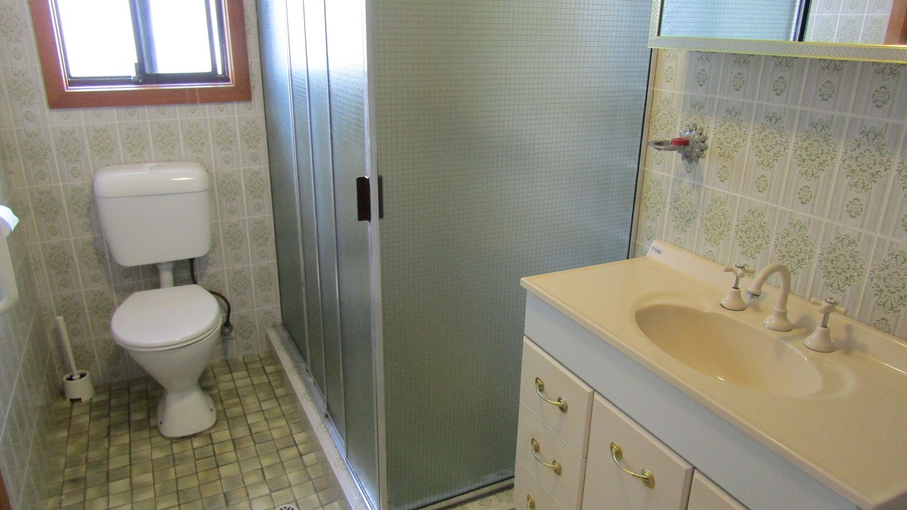 Photo of Bathroom in Minlacowie