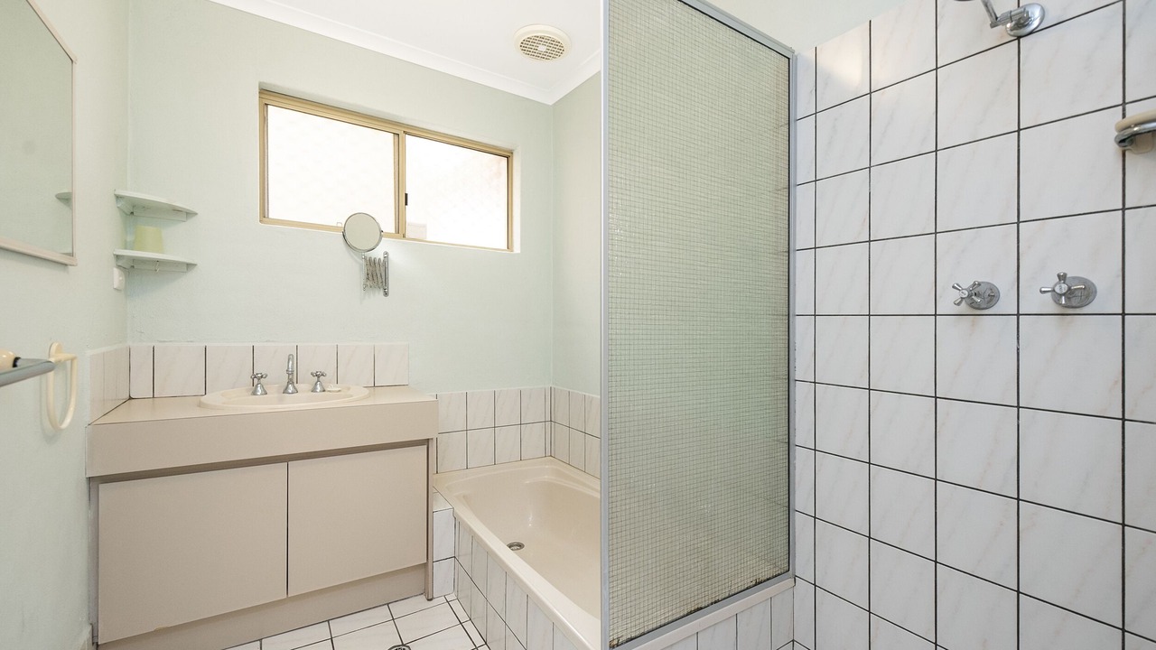 Photo of Bathroom in Guilderton