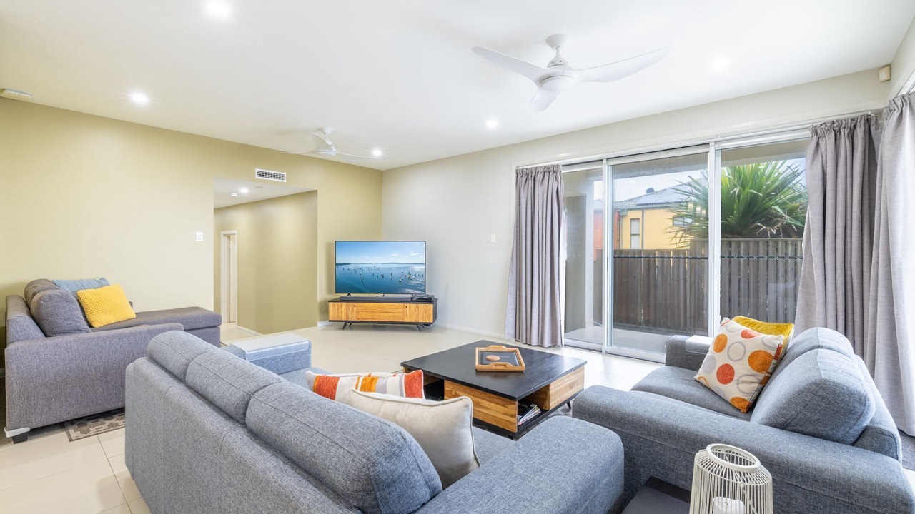 Photo of Livingroom in Anna Bay