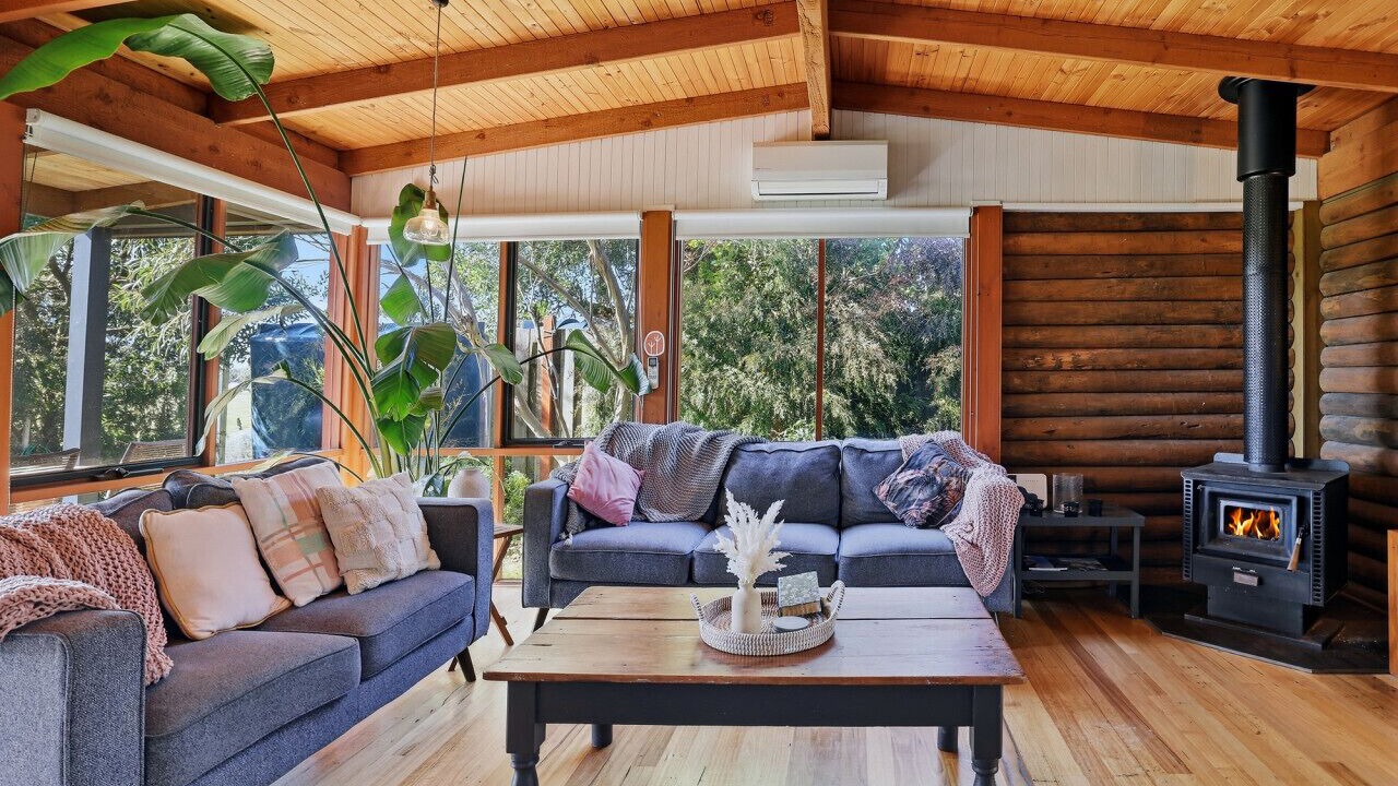 Photo of Livingroom in Sandy Point