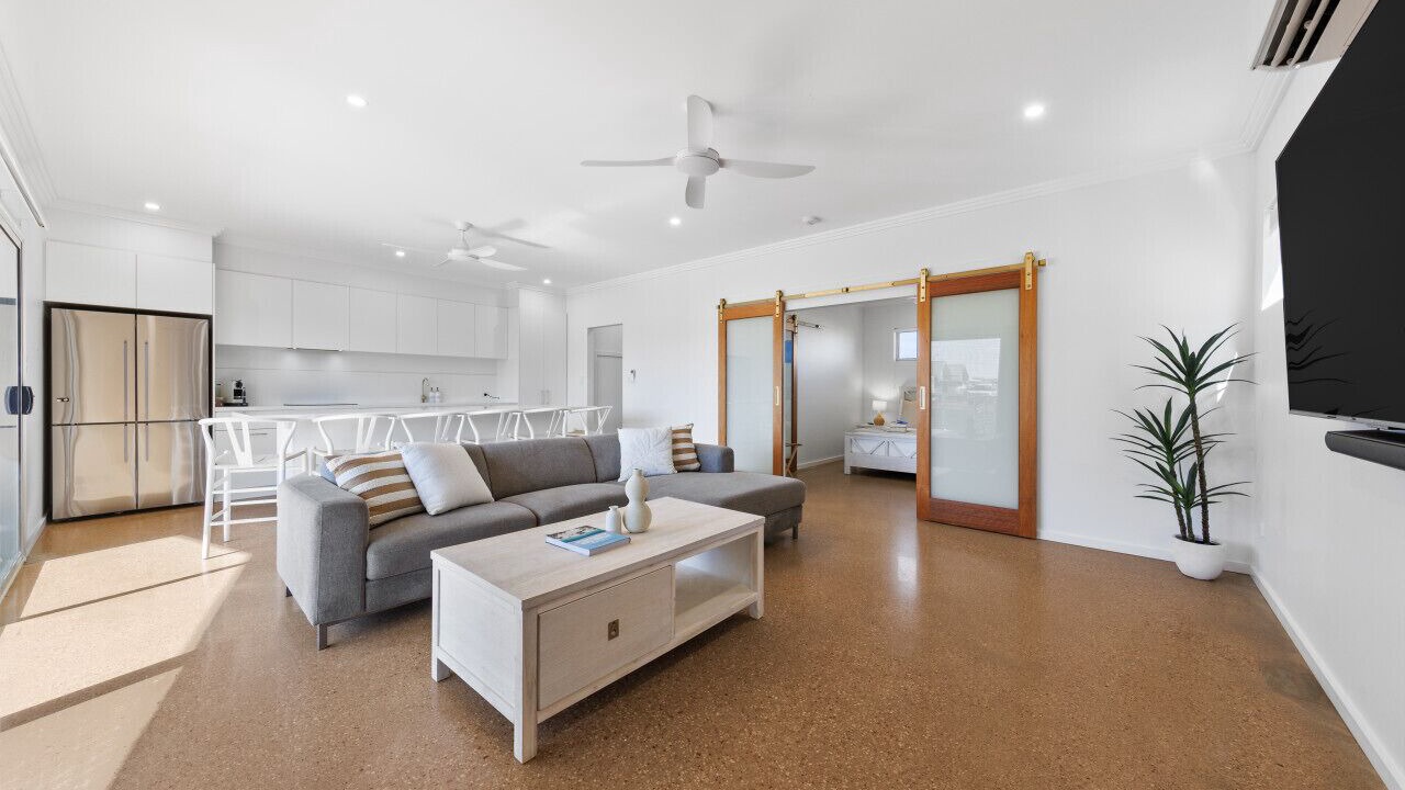 Photo of Livingroom in Exmouth