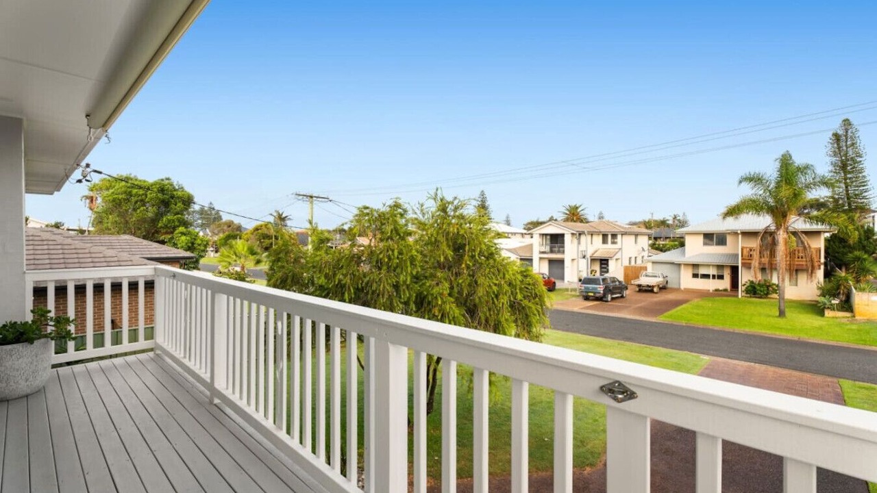 Photo of Outdoor in Anna Bay