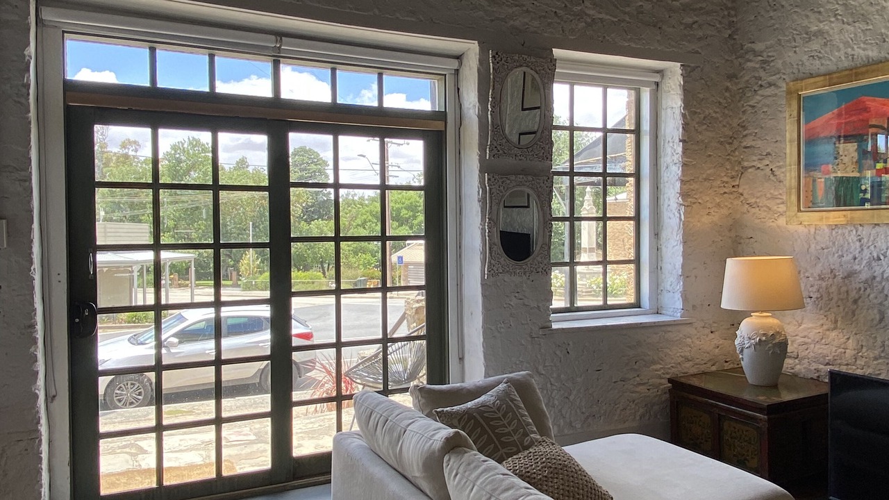 Photo of Livingroom in Upper Wakefield