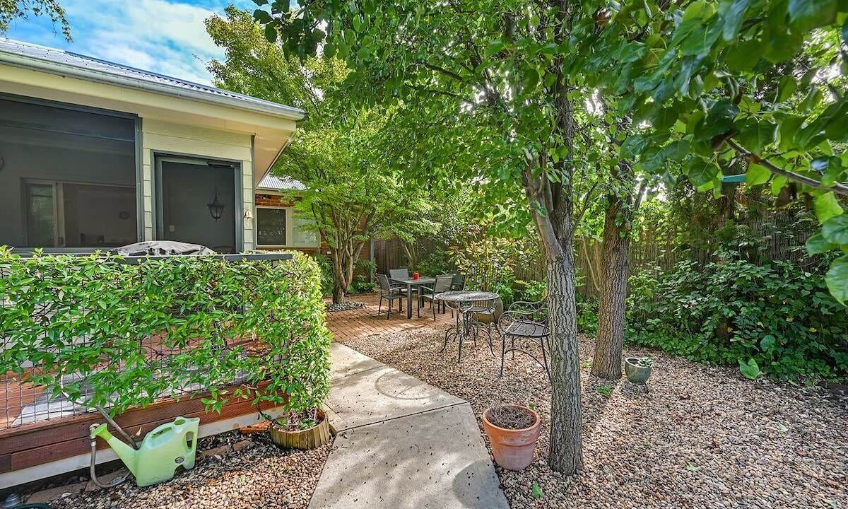 Photo of Outdoor in Orange