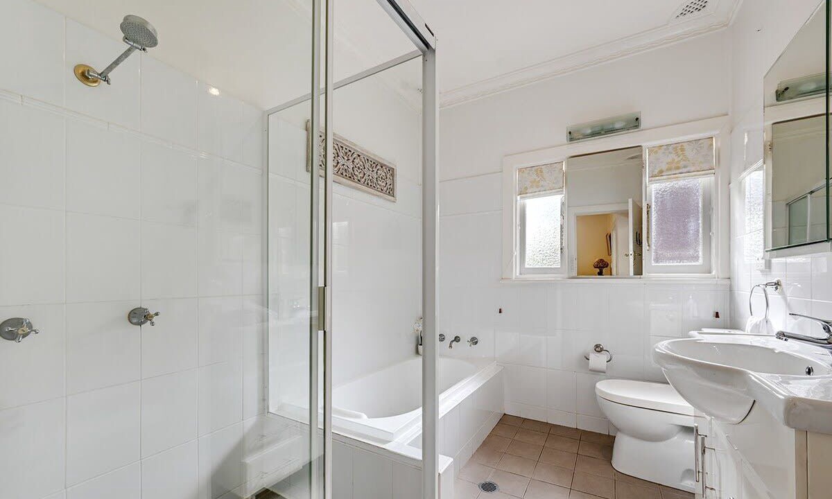 Photo of Bathroom in Orange