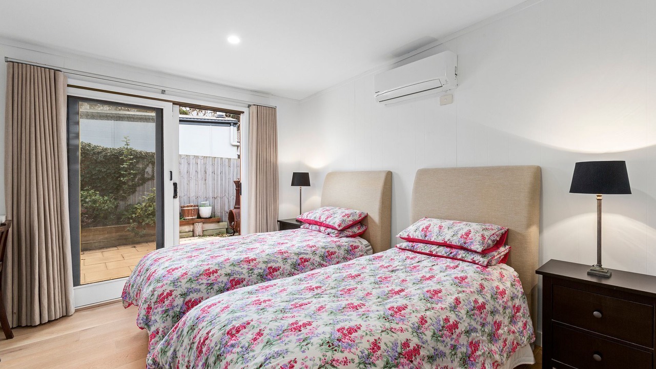 Photo of Bedroom in Point Lonsdale