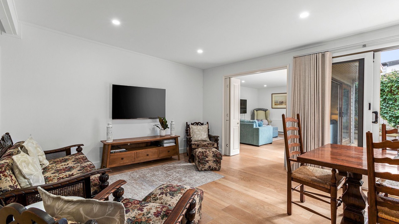 Photo of Livingroom in Point Lonsdale