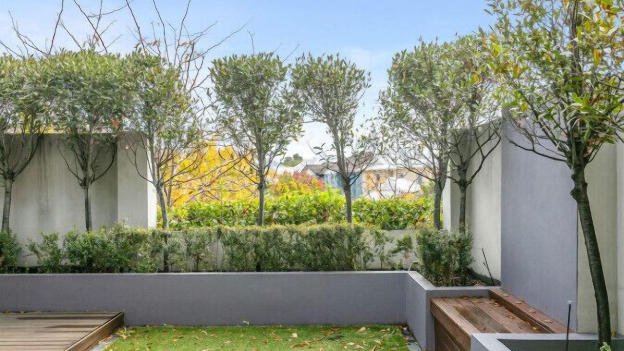 Photo of Outdoor in Mount Claremont