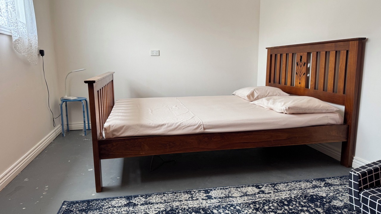 Photo of Bedroom in Kennington