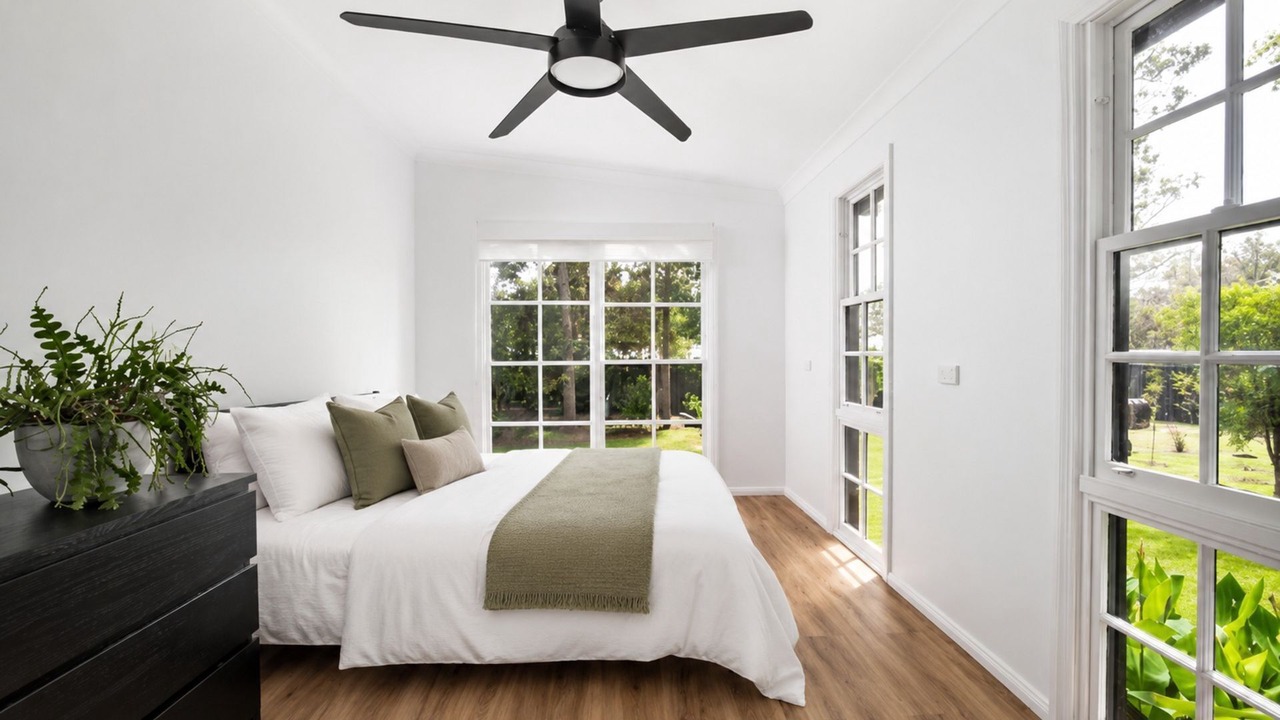 Photo of Bedroom in Broke
