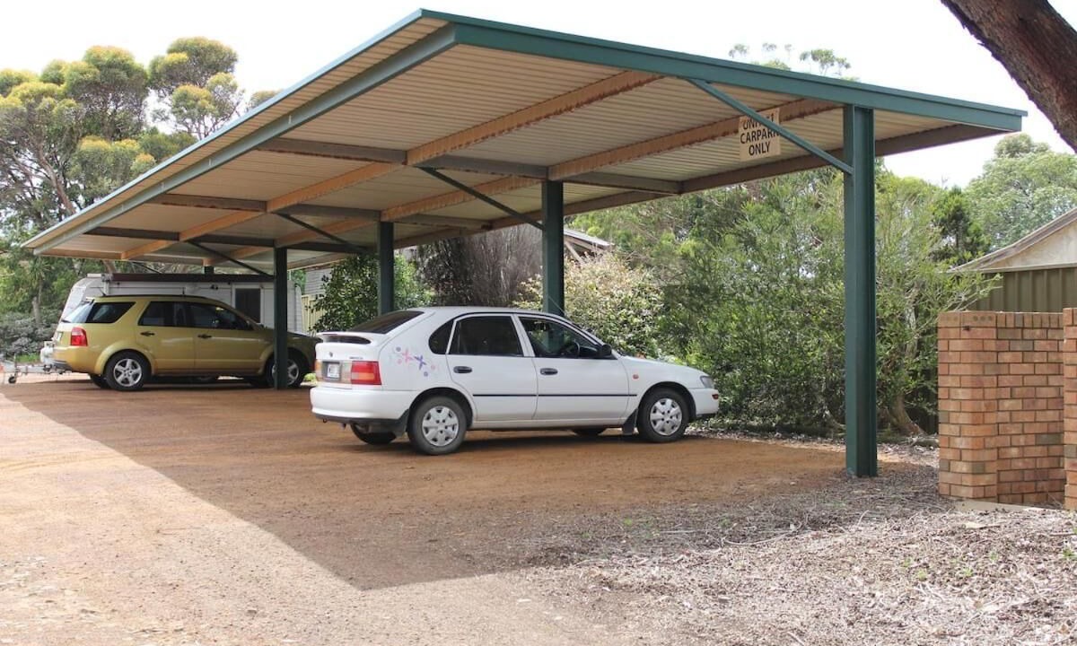 Photo of Outdoor in Kingscote