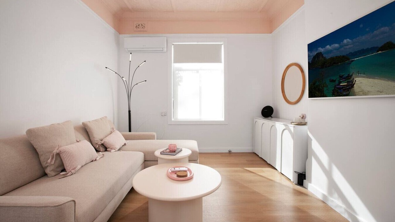 Photo of Livingroom in Croydon