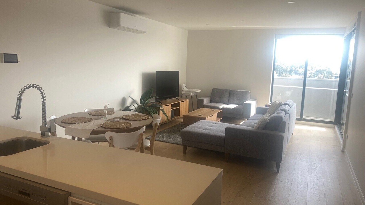 Photo of Livingroom in Airport West