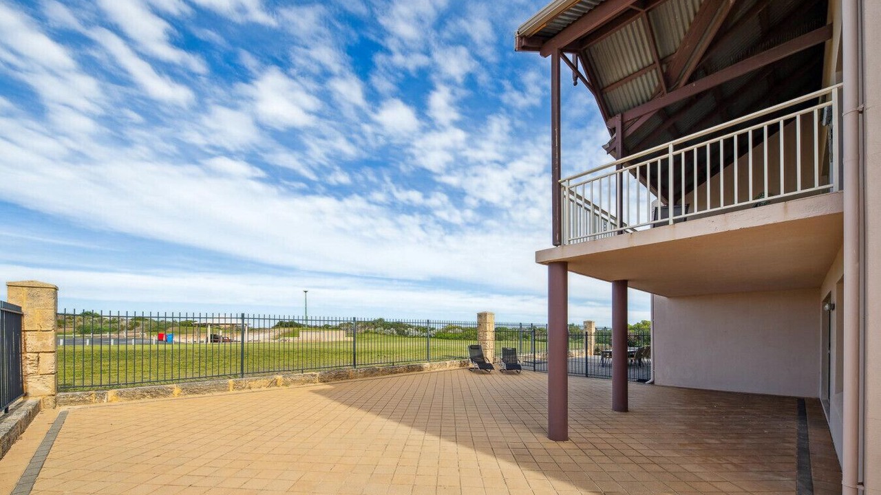 Photo of Patio Balcony in Ledge Point