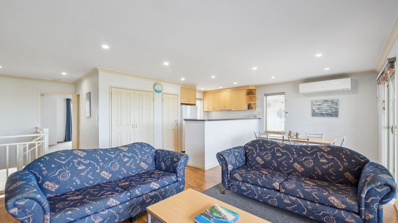 Photo of Livingroom in Ledge Point