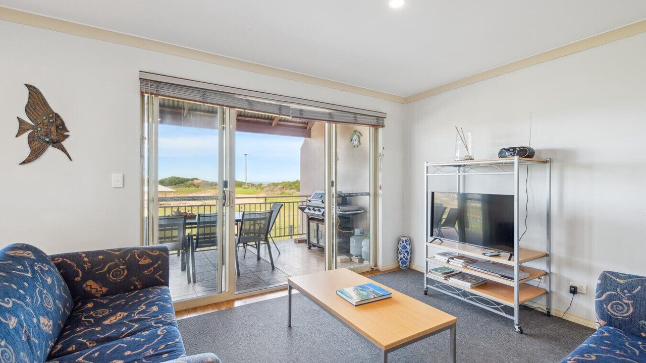 Photo of Livingroom in Ledge Point