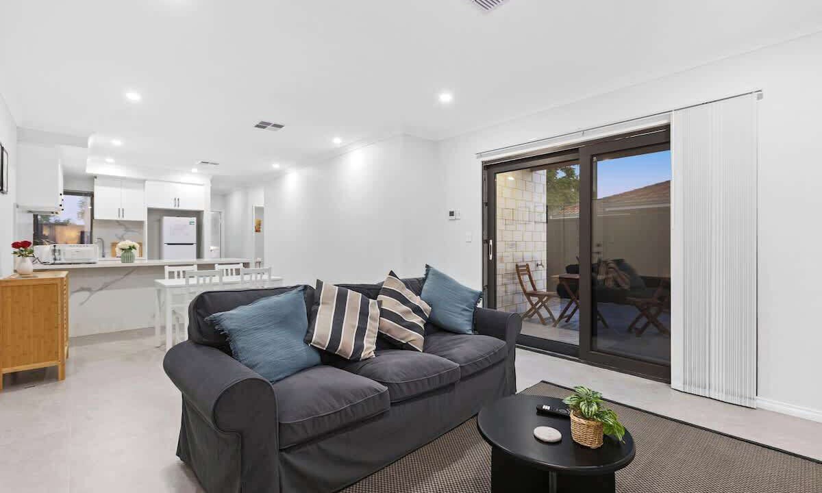 Photo of Livingroom in St James