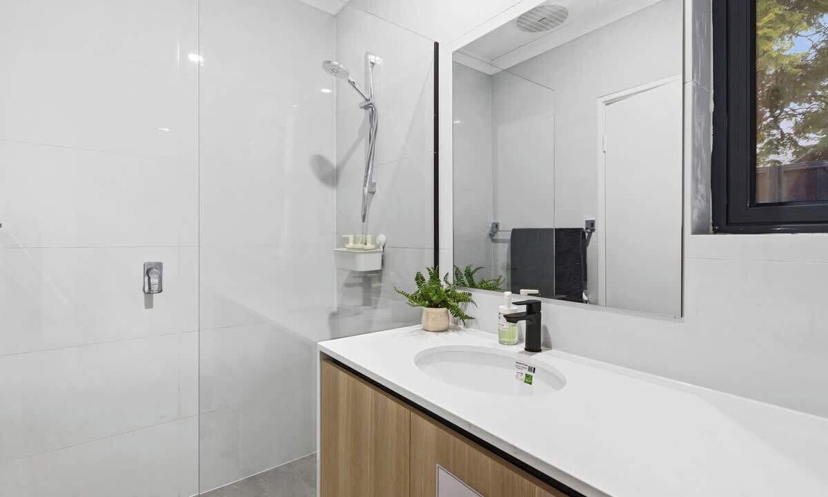 Photo of Bathroom in St James