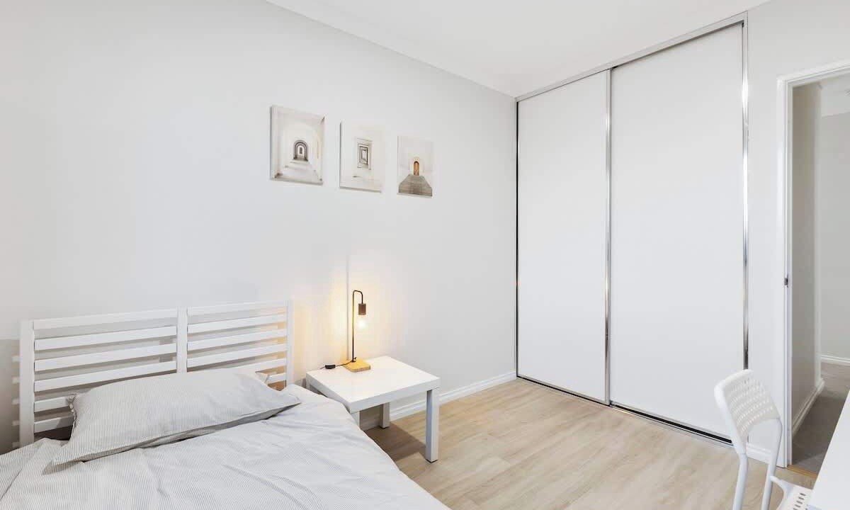 Photo of Bedroom in St James
