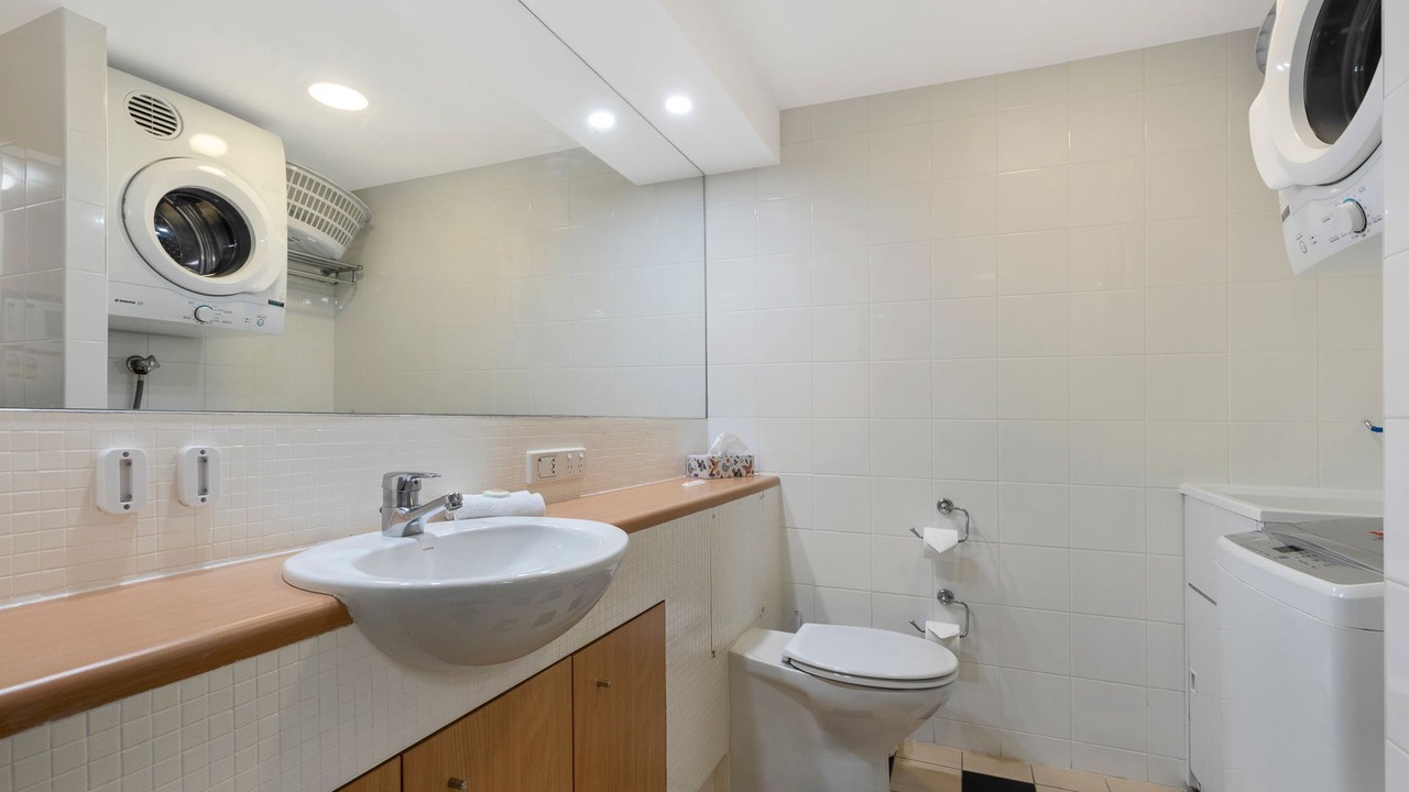 Photo of Bathroom in The Entrance